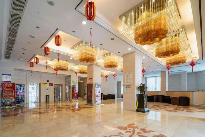 Путянь: Baolilai Century Hotel - Putian