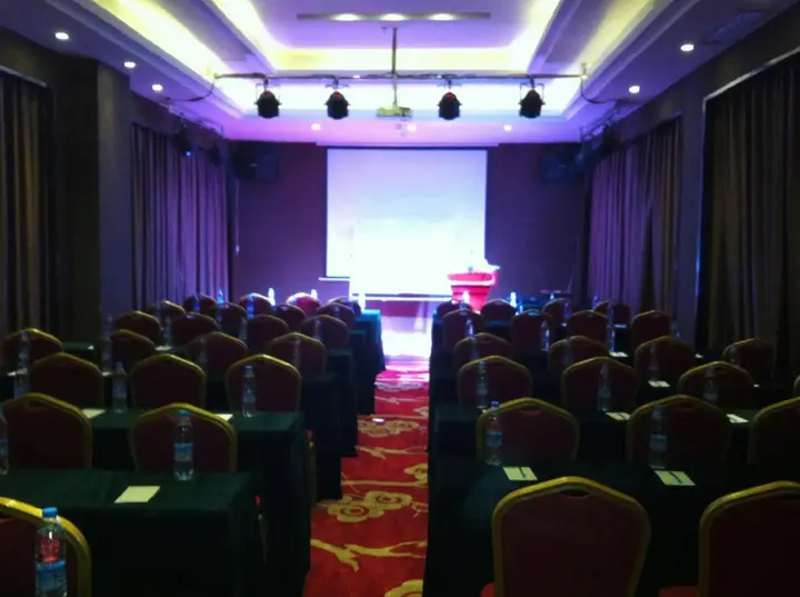 Путянь: Baolilai Century Hotel - Putian