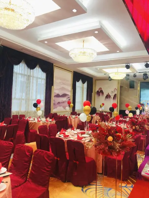 Путянь: Baolilai Century Hotel - Putian