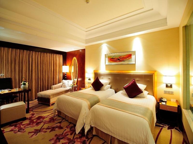 Панжихуа: Joyhome Grand Hotel