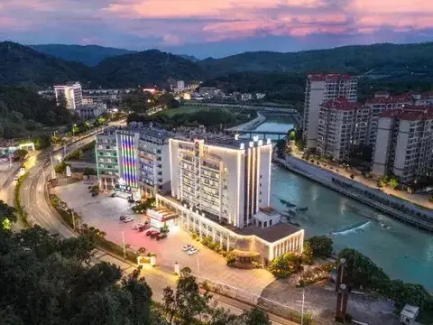 Шаогуань: Friendly Hotel (Shaoguan Nanhua Temple)