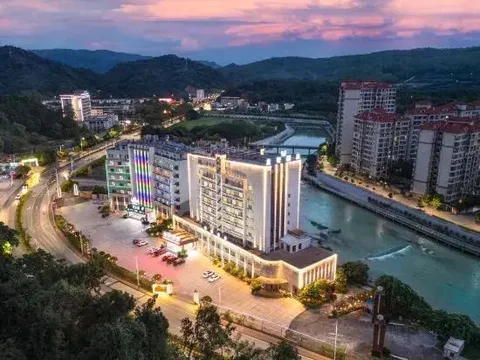 Шаогуань: Friendly Hotel (Shaoguan Nanhua Temple)