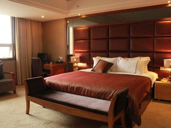 Шанграо: Victoria Royal Hotel - Shangrao