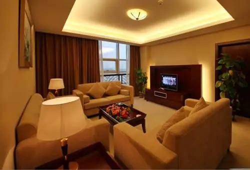 Аньцин: Seventh Fairy International Hotel