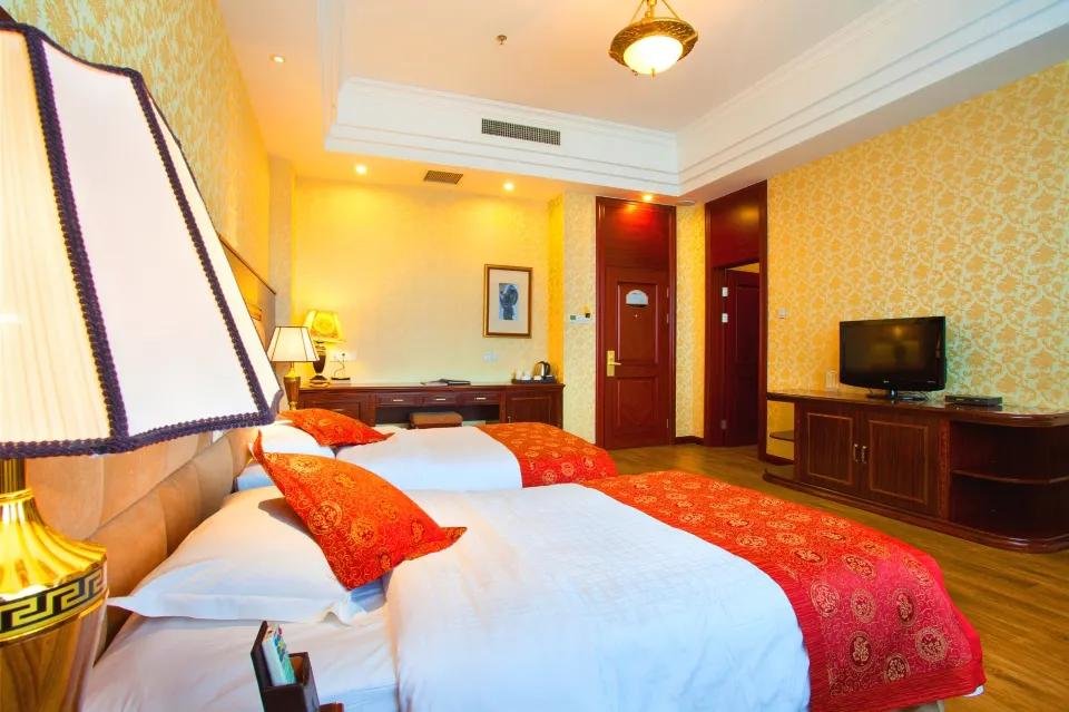 Удаляньчи: Hot Spring Leisure City International Hotel
