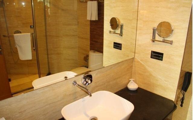 Ухань: Kingdom Hotel Wuhan