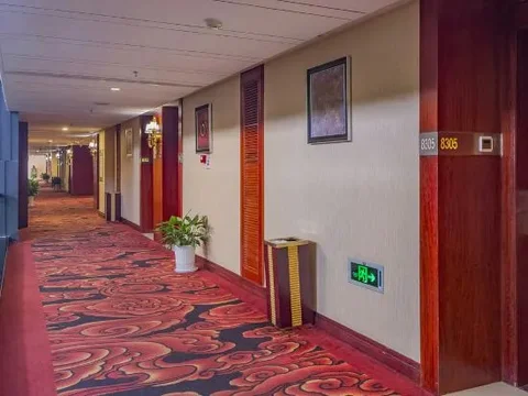 Уху: Luban International Hotel