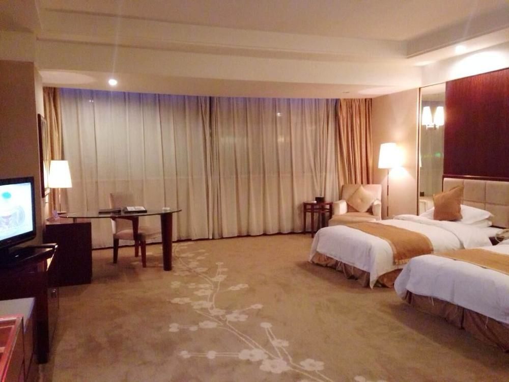 Уси: Xiangmei International