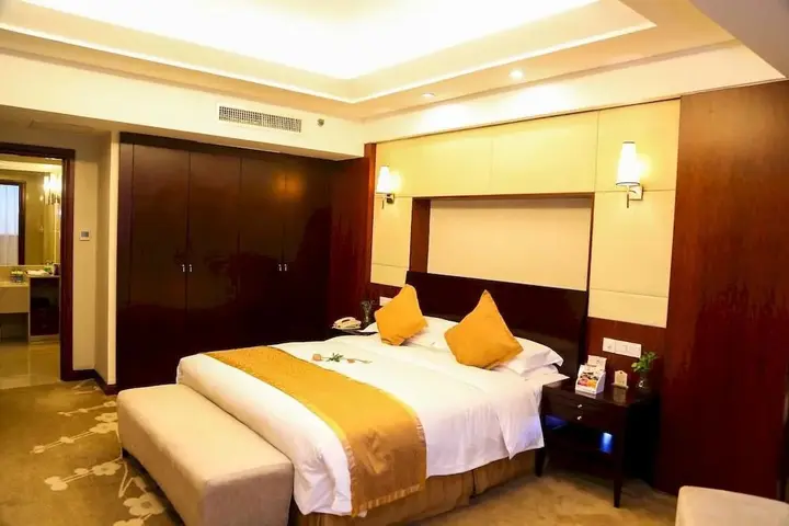 Уси: Xiangmei International