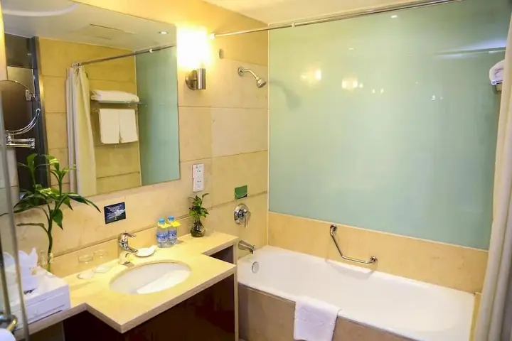 Уси: Xiangmei International