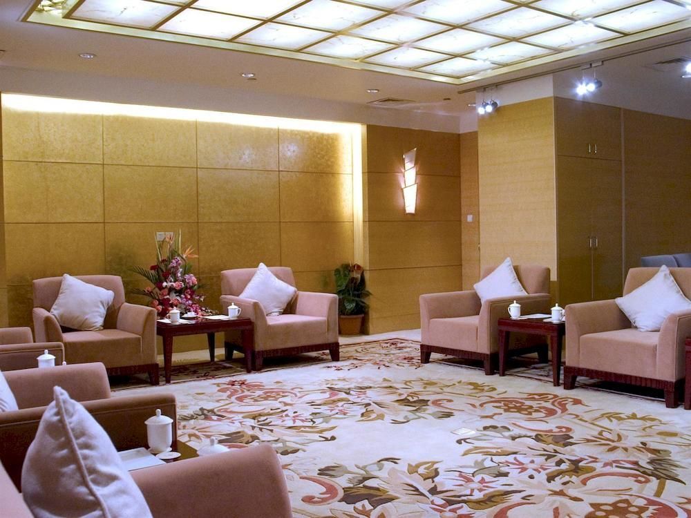 Уси: Xiangmei International