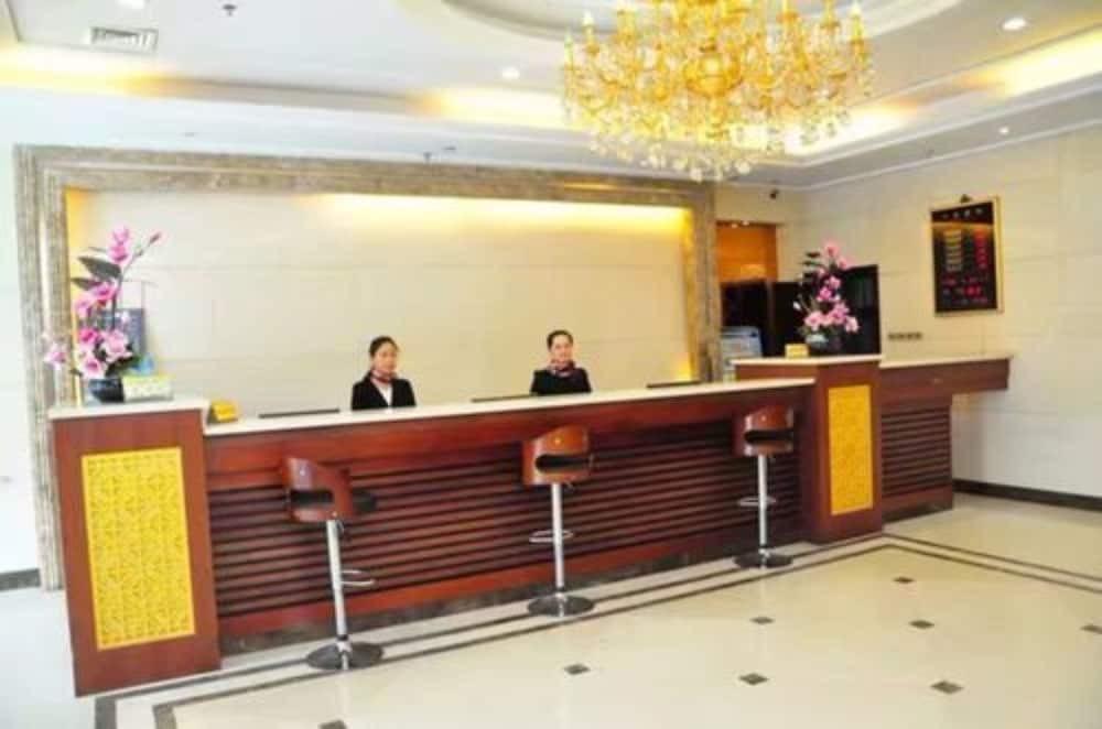 Синин: Xi Bai Hotel