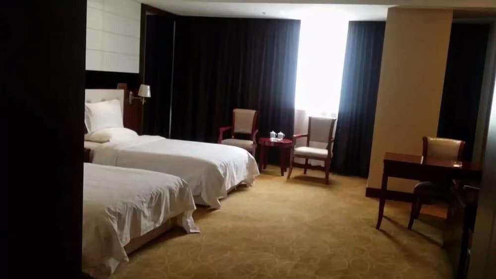 Синин: Xi Bai Hotel