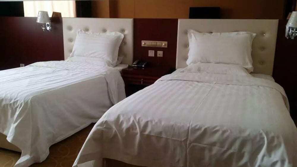Синин: Xi Bai Hotel