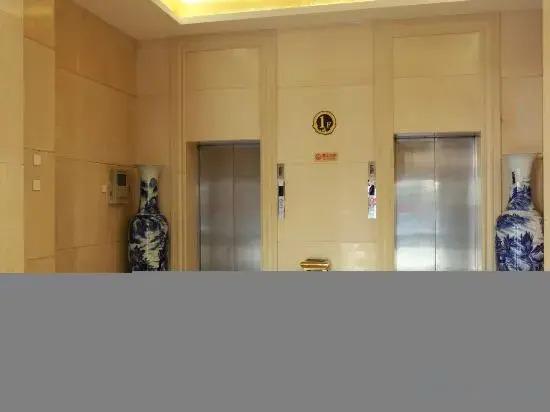 Синин: Haolong Hotel