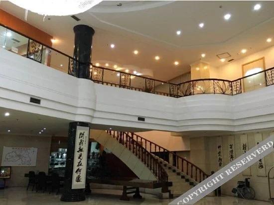 Цзинхун: Jinghong Shanxi Hotel