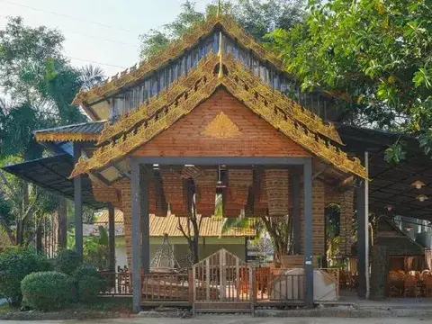 Цзинхун: Jinghong Shanxi Hotel
