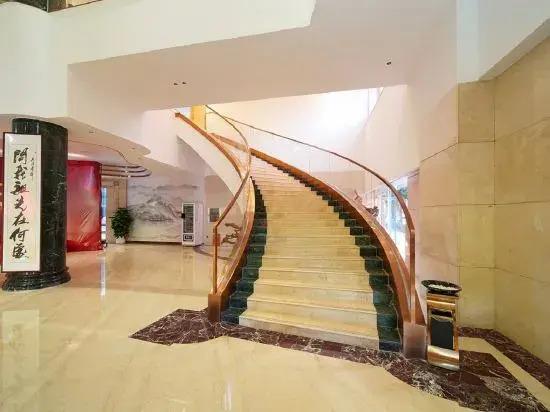 Цзинхун: Jinghong Shanxi Hotel