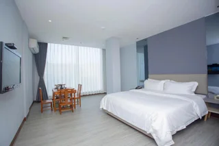 Янгиианг: Dongyi Hotel (Yangchun Bus Terminal)