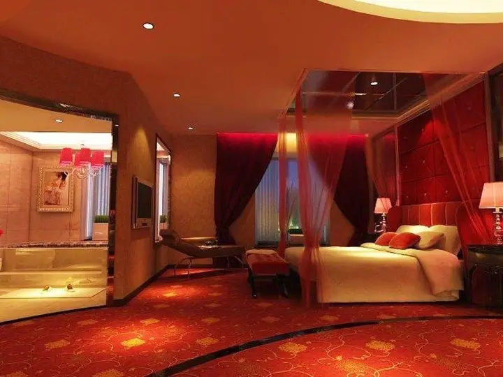 carousel image 4