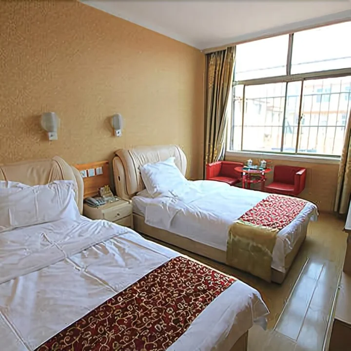 Цзинин: Xinglong Hotel