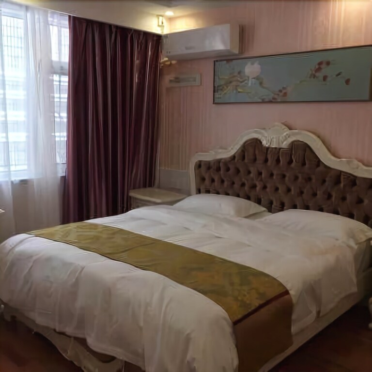 Цзинин: Xinglong Hotel