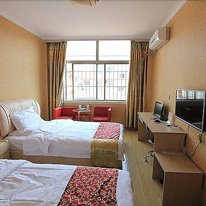 Цзинин: Xinglong Hotel