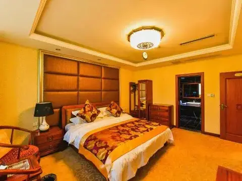 Ичан: Longquan Hotel