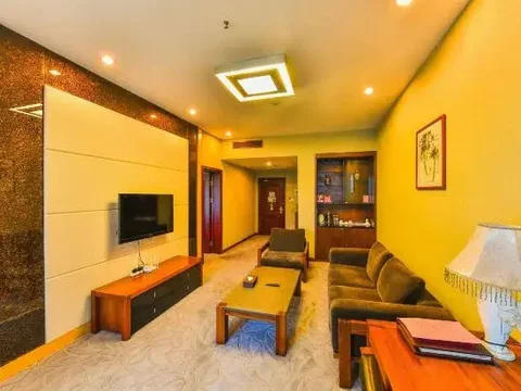 Ичан: Longquan Hotel