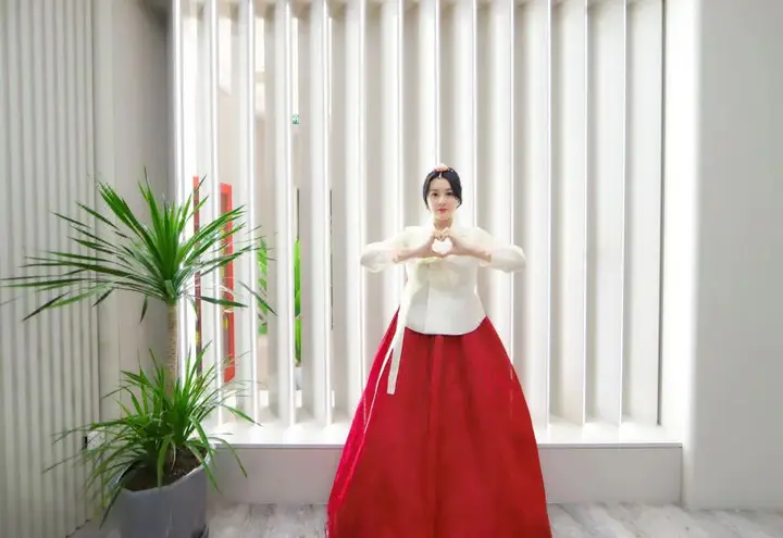 Яньцзи: Holiday Inn Golden Hyatt (Yanji Yanbian University Department Store)