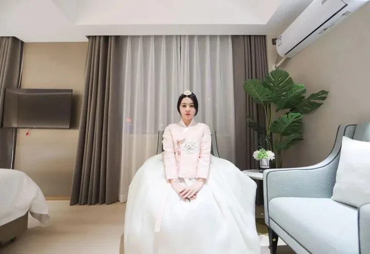 Яньцзи: Holiday Inn Golden Hyatt (Yanji Yanbian University Department Store)