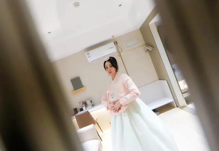 Яньцзи: Holiday Inn Golden Hyatt (Yanji Yanbian University Department Store)