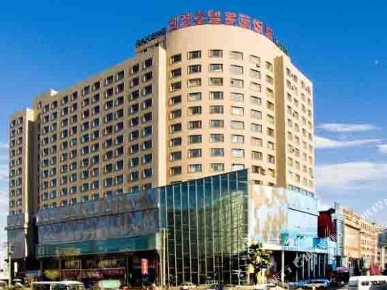 Яньцзи: Luojing Hotel