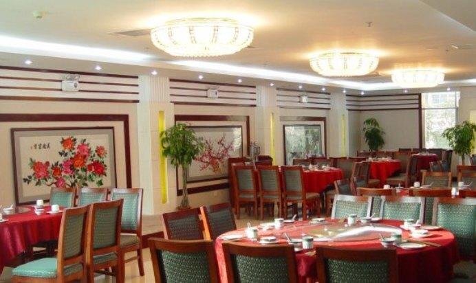 Юнчжоу: Yongzhou Great Wall Hotel