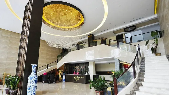 Линьи: Oriental Rihigh International Hot Spring Resort