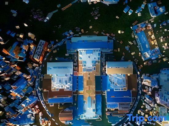 Уян: Sun And Moon International Hotel (Zhenyuan Ancient Town Branch)