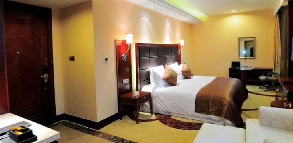 Шаоксинг: Zhuji Tongsheng Hotel