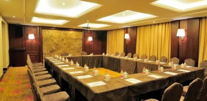 Шаоксинг: Zhuji Tongsheng Hotel