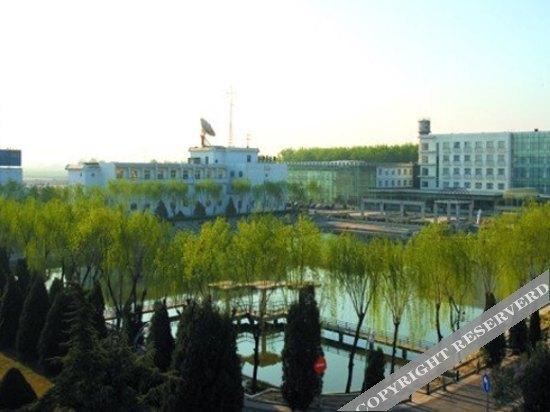 Пекин: Xingming Lake Jinyan Hotel