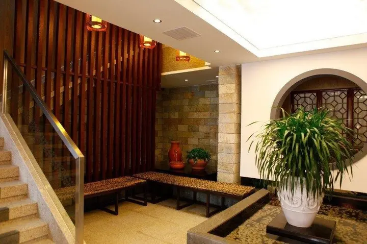 Чанчжоу: Seasons Hotel