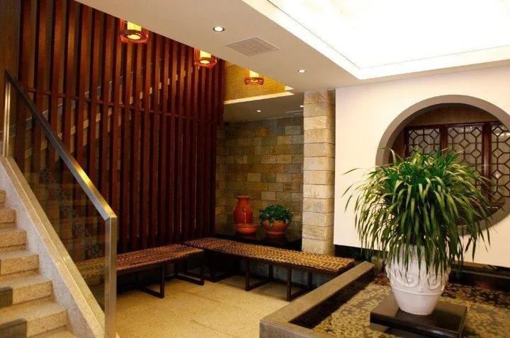 Чанчжоу: Seasons Hotel