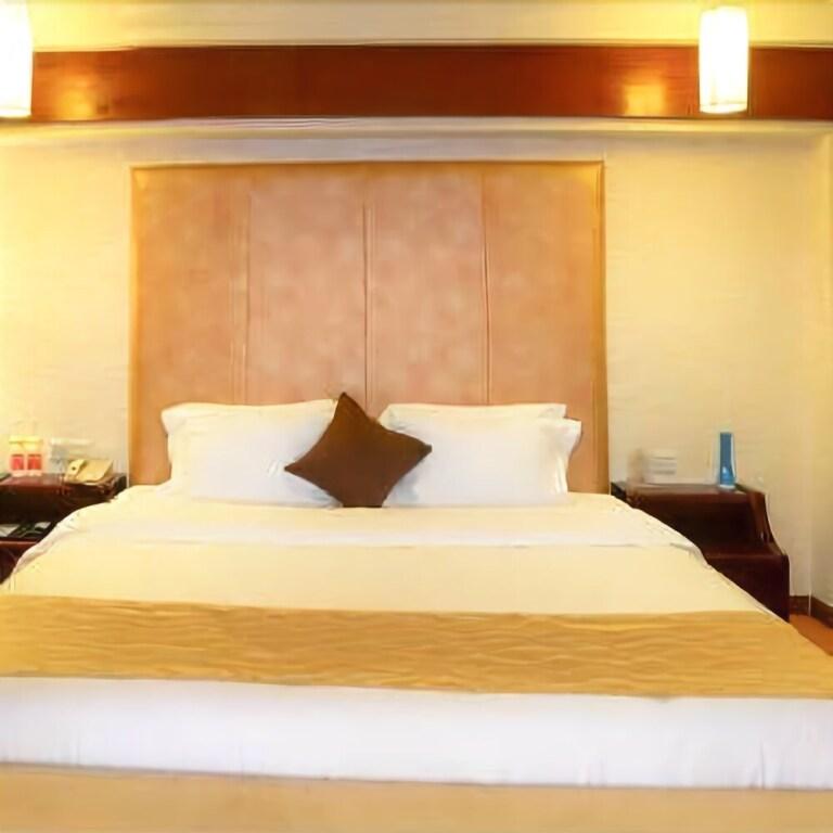 Фошань: Foshan Xinruncheng Hotel