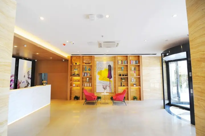 Гуйлинь: Lavande Hotels·Guilin Railway Station