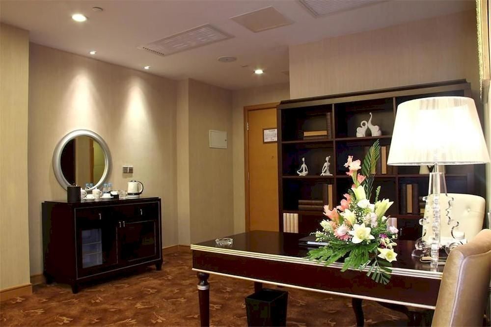 Джиангме: Xinhui Country Garden Phoenix Hotel