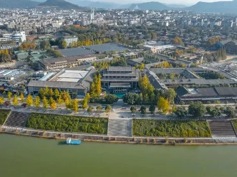 Наньчун: Jinyuan Zhangfei International Hotel - Langzhong