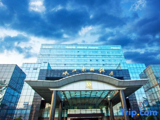 Мэйшань: Minjiang Donghu Hotel