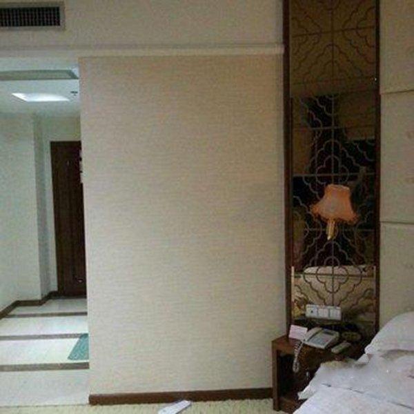 Путянь: Crown Hotel