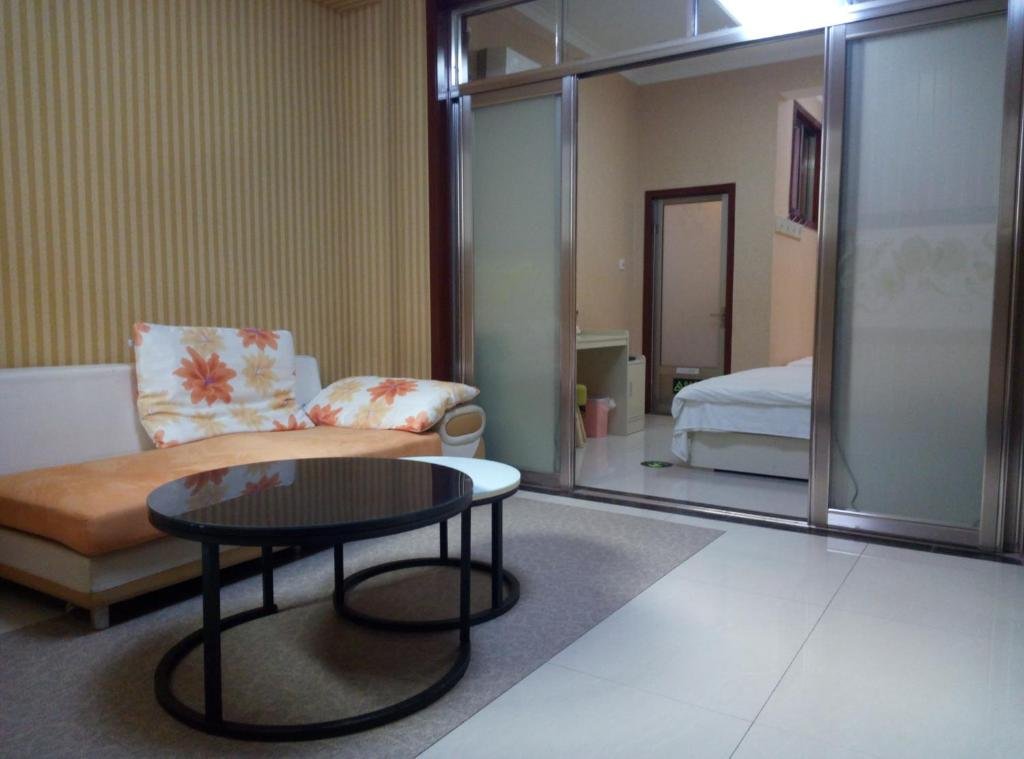 Цзинин: Qufu Garden Hotel