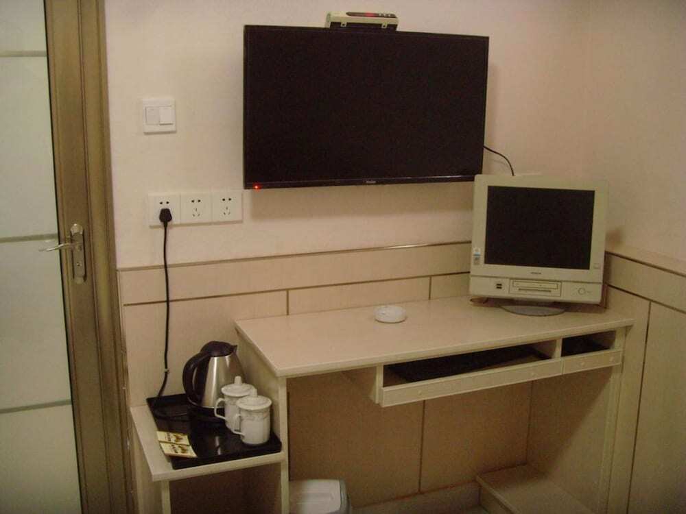 Цзинин: Qufu Garden Hotel