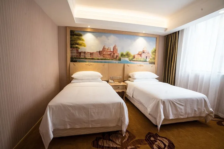 Шанхай: Vienna Hotel Yishan Road Station Branch